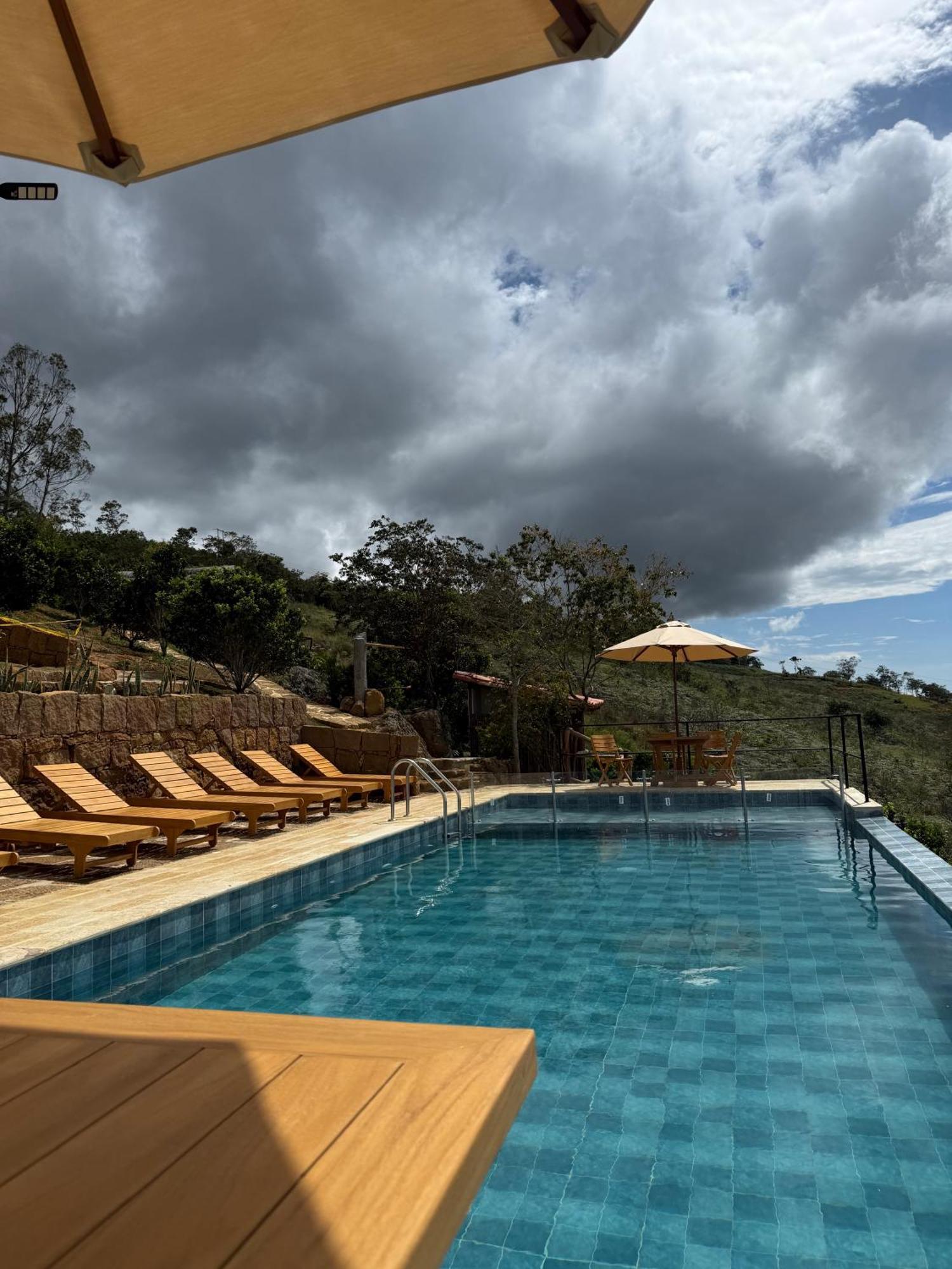 Hotel Carigua บาริชารา ภายนอก รูปภาพ